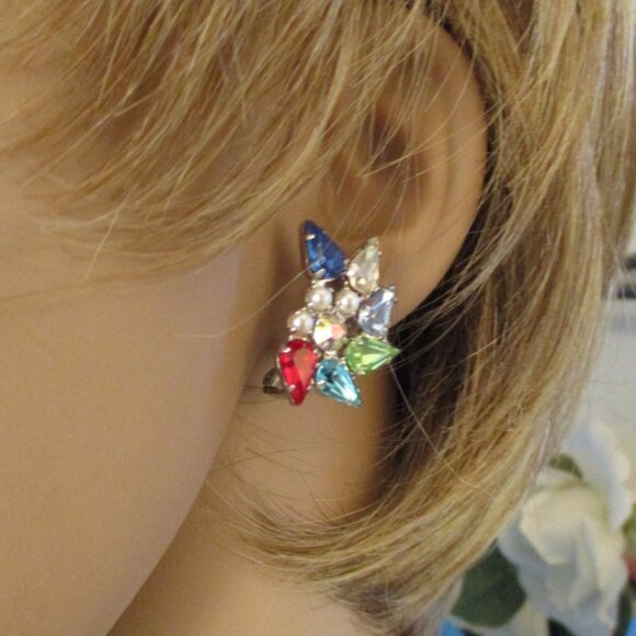 Vintage B DAVID Crystal Rhinestone Pearl Clip Earrings ~ Designer Earrings - Picture 7 of 11